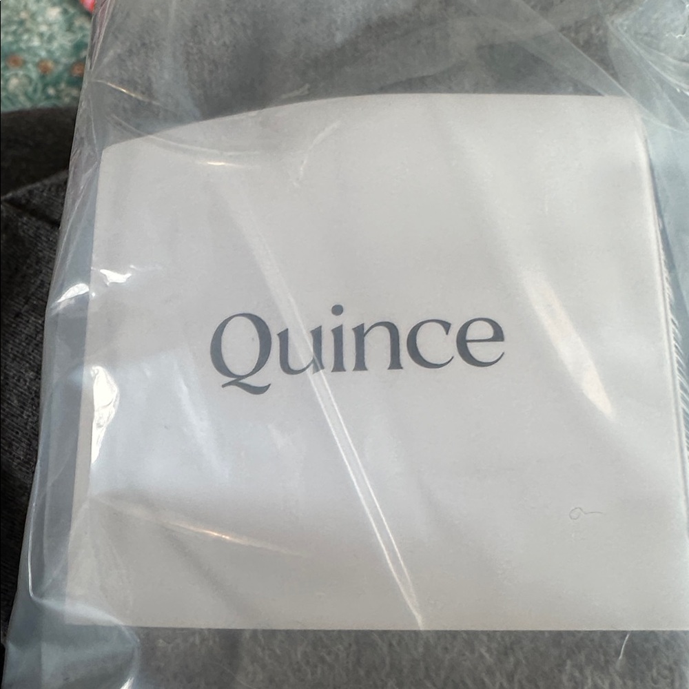 Quince Mongolian Cashmere Slouch Socks  in Heather Gray Unisex Size M/L - Picture 4 of 4